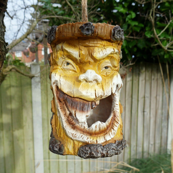 Tree Stump Shape Nesting Box / Bird House